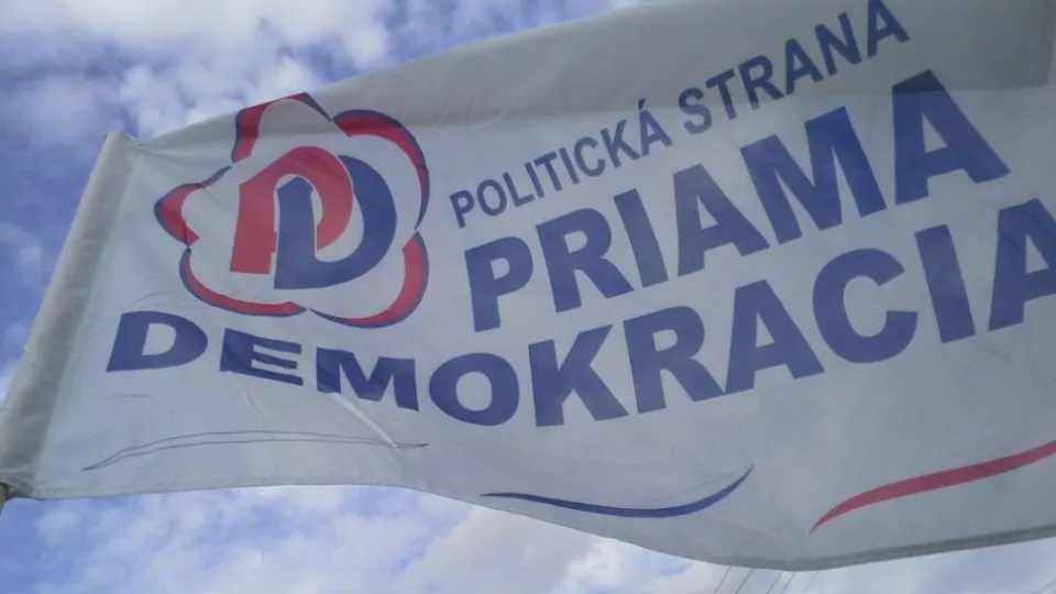 Politická strana Priama demokracia.