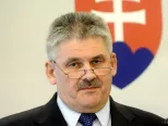 Na archívnej snímke minister práce, sociálnych vecí a rodiny SR Ján Richter.