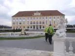 Na snímke pohľad na zámok Schloss Hof. 