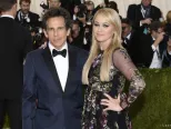 Ben Stiller (vľavo) s manželkou Christine Taylorovou.