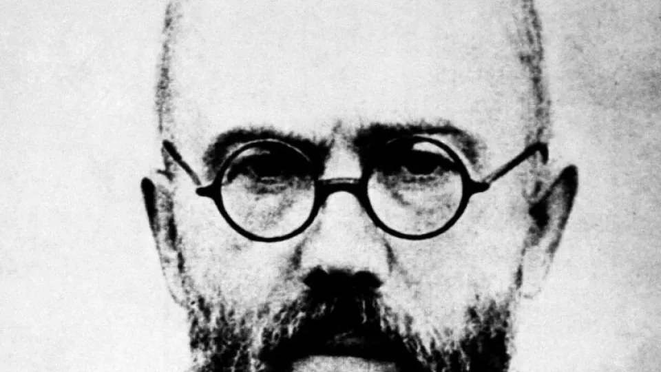 Na nedatovanej snímke poľský františkánsky duchovný Maximiliän Kolbe.