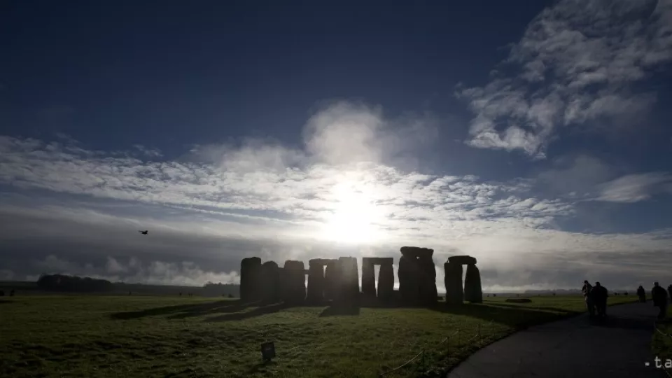 Na archívnej snímke Stonehenge. 