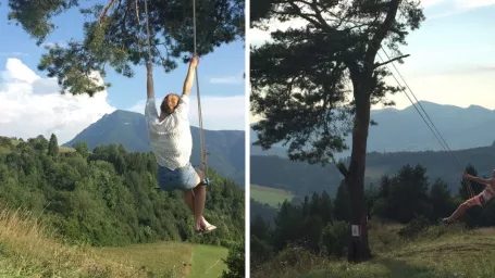 Simonka a Šimon na hojdačke s výhľadom na Veľký Choč.