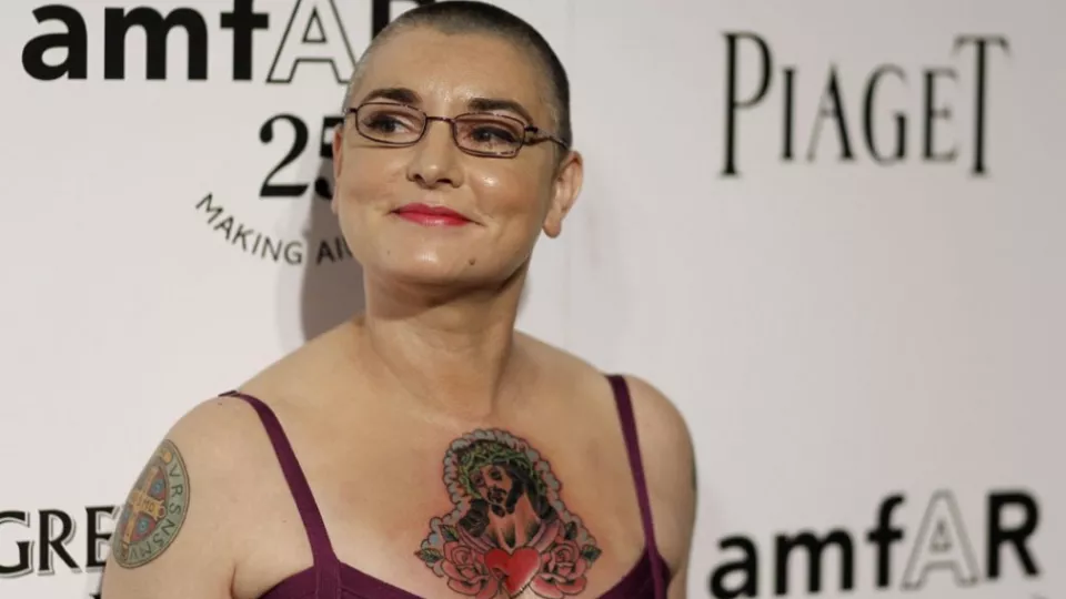 Na archívnej snímke Sinéad O'Connor.