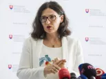 Na archívnej snímke ministerka školstva, vedy, výskumu a športu SR Martina Lubyová.