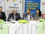 Na snímke zľava rektor Univerzity Komenského Marek Števček, riaditeľ Divadla Aréna Juraj Kukura, CEO MiddleCap Group Matej Majerčák, marketingová riaditeľka MiddleCap Partners Katarína Brašeňová a dramaturgička Divadla Aréna Saša Sarvašová počas tlačovej konferencie k otvoreniu 17. ročníka Detskej Univerzity Komenského v Bratislave 1. júla 2019. 