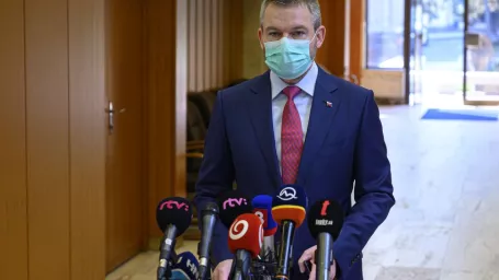 Na snímke predseda vlády SR Peter Pellegrini