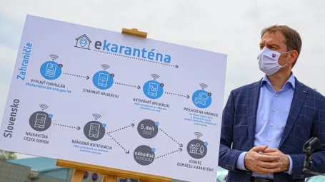 Na snímke predseda vlády SR Igor Matovič počas brífingu na tému:  Smart karanténa - inteligentné riešenie pre ľahší návrat zo zahraničia