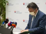 Na snímke minister životného prostredia SR Ján Budaj.