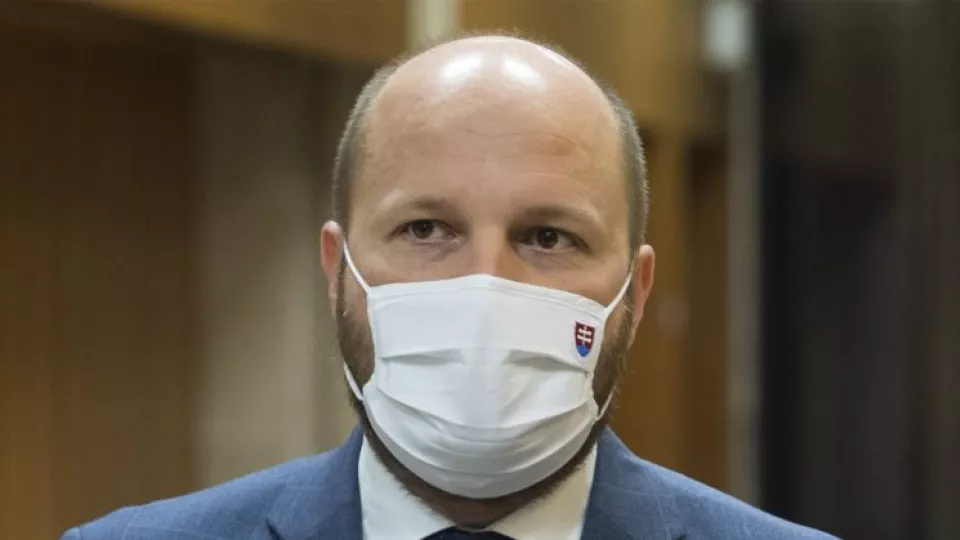 Na snímke minister obrany SR Jaroslav Naď (OĽaNO)