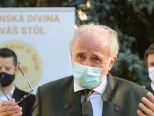 Na snímke minister pôdohospodárstva a rozvoja vidieka SR Ján Mičovský