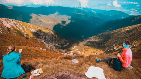 Jednu z najkrajších prírodných oblastí na Slovensku ničia stroje a výstavba rezortov.