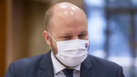 Na snímke minister obrany SR Jaroslav Naď (OĽaNO)