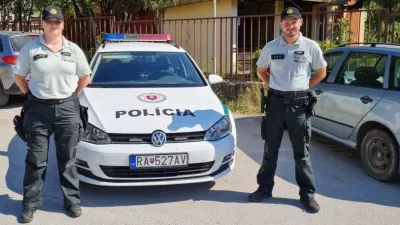 Policajti z Jelšavy, ktorí neváhali a riskovali životy