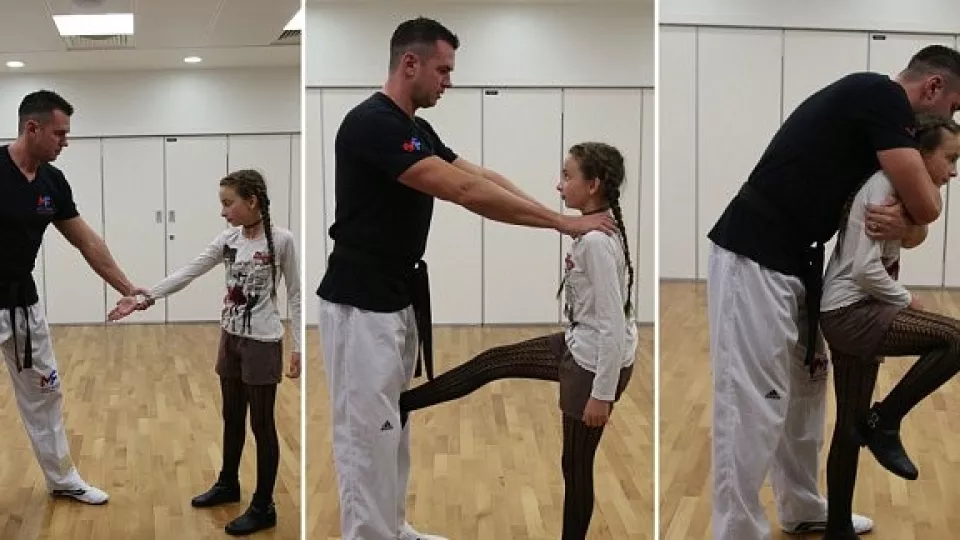 Matt Fiddes s pomocou 11-ročnej Melissy ukazuje, ako sa dieťa môže ubrániť pred útočníkom.