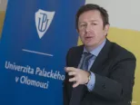 Na snímke rektor Univerzity Palackého v Olomouci Jaroslav Miller počas návštevy a prezentácie delegácie Univerzity Palackého v Olomouci 18. januára 2017 v Bratislave.